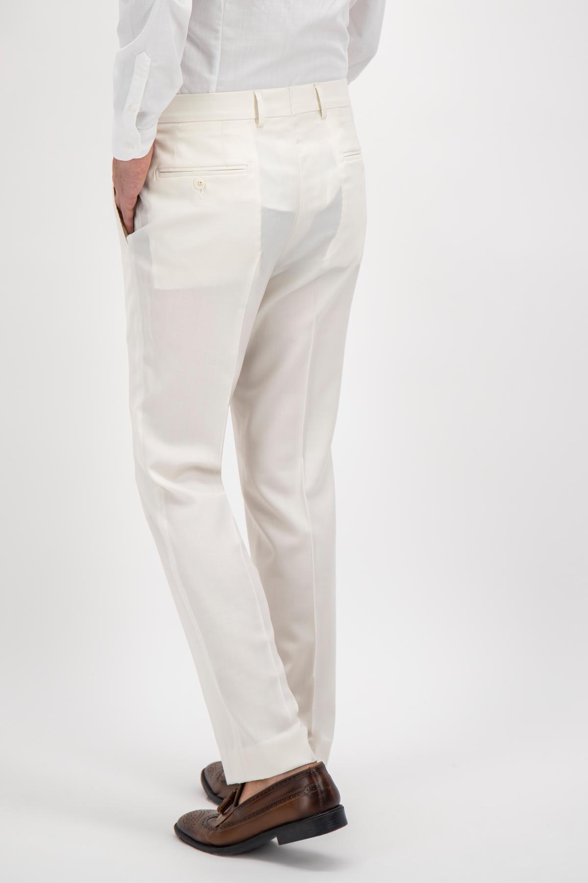 PANTALÓN VESTIR COLOR BEIGE MODERN FIT LAMBERTI image number null