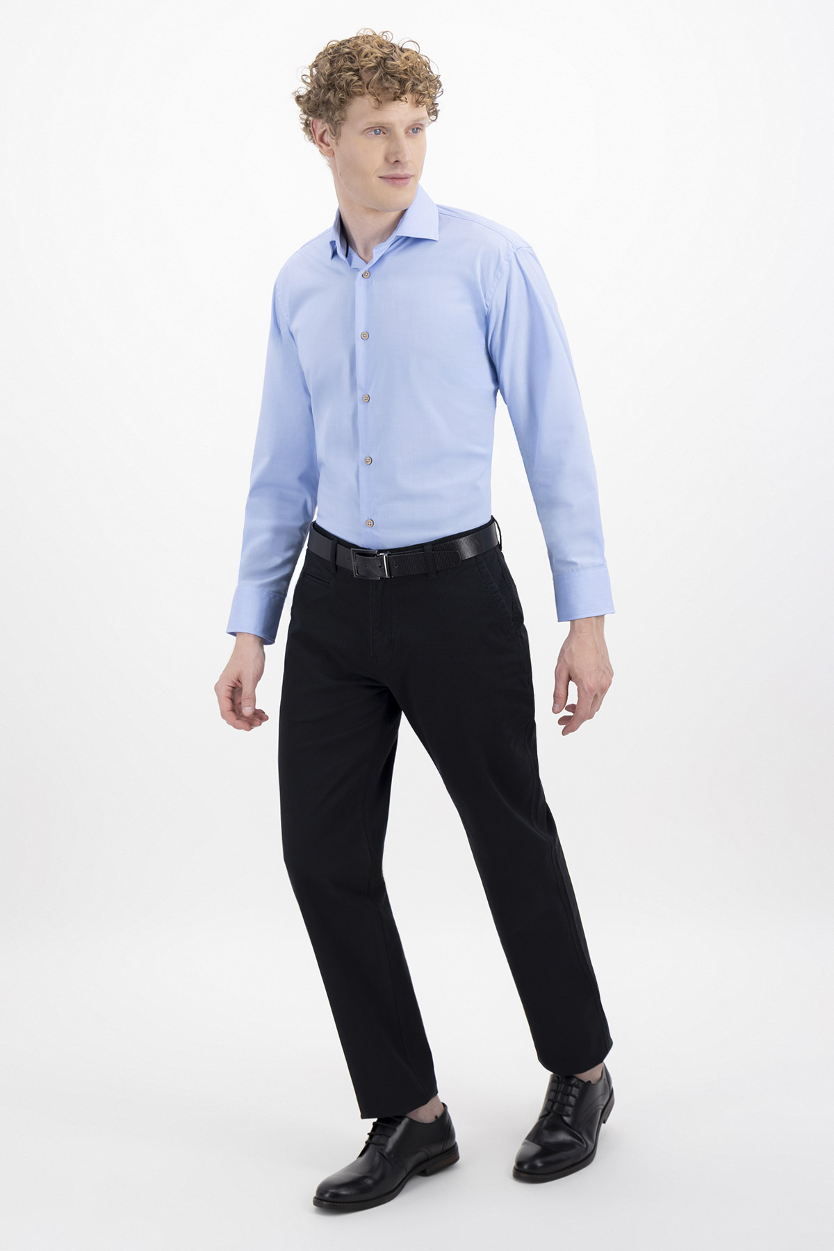 PANTALÓN CASUAL CONTEMPORARY FIT LAMBERTI image number null