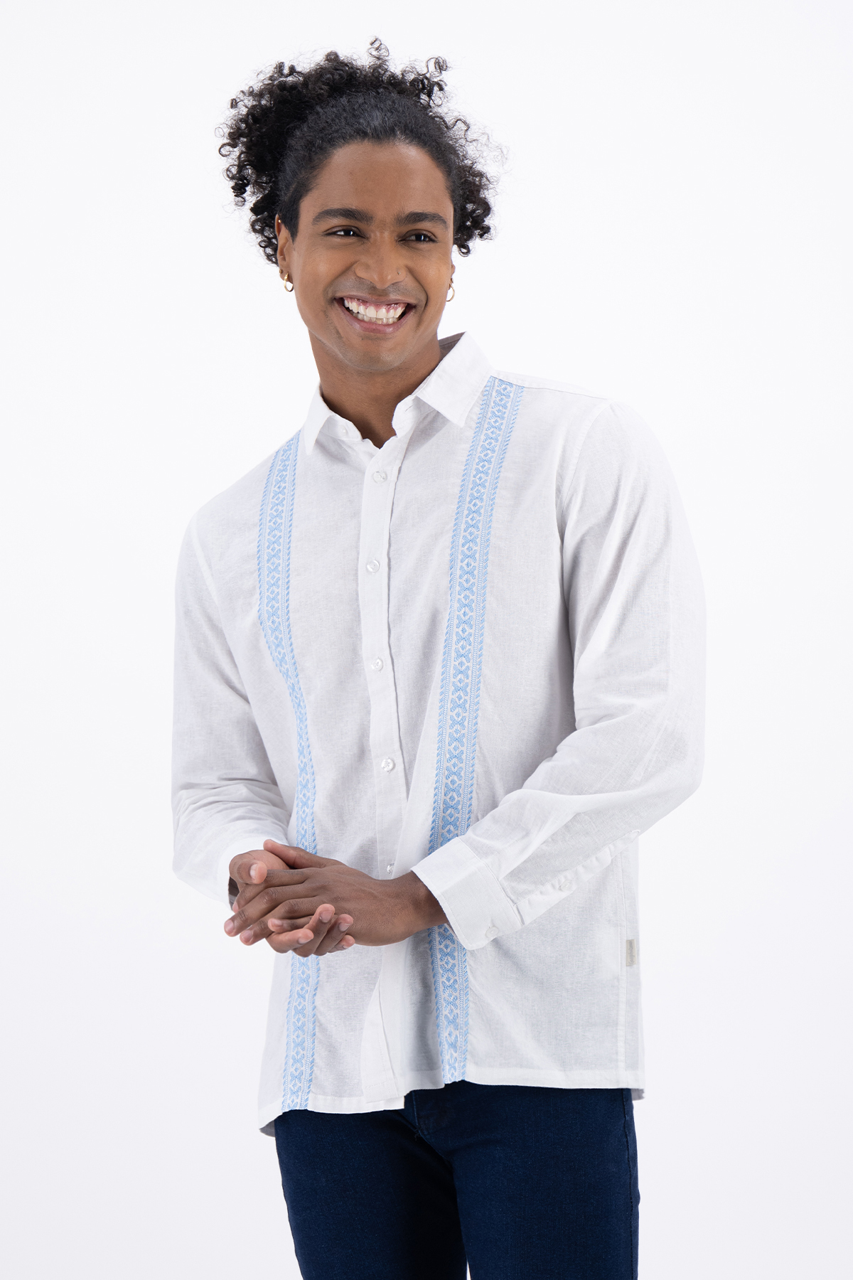 GUAYABERA CONTEMPORARY FIT MENS FASHION image number null