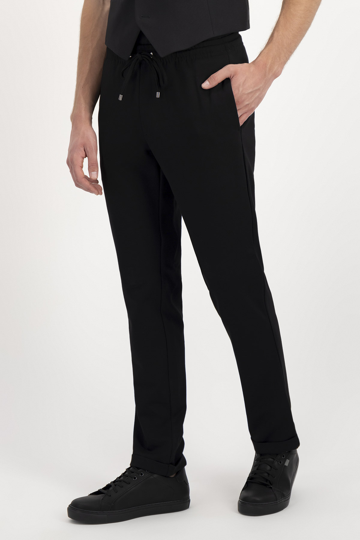 PANTALÓN TIPO JOGGER SLIM FIT LMENTAL image number null