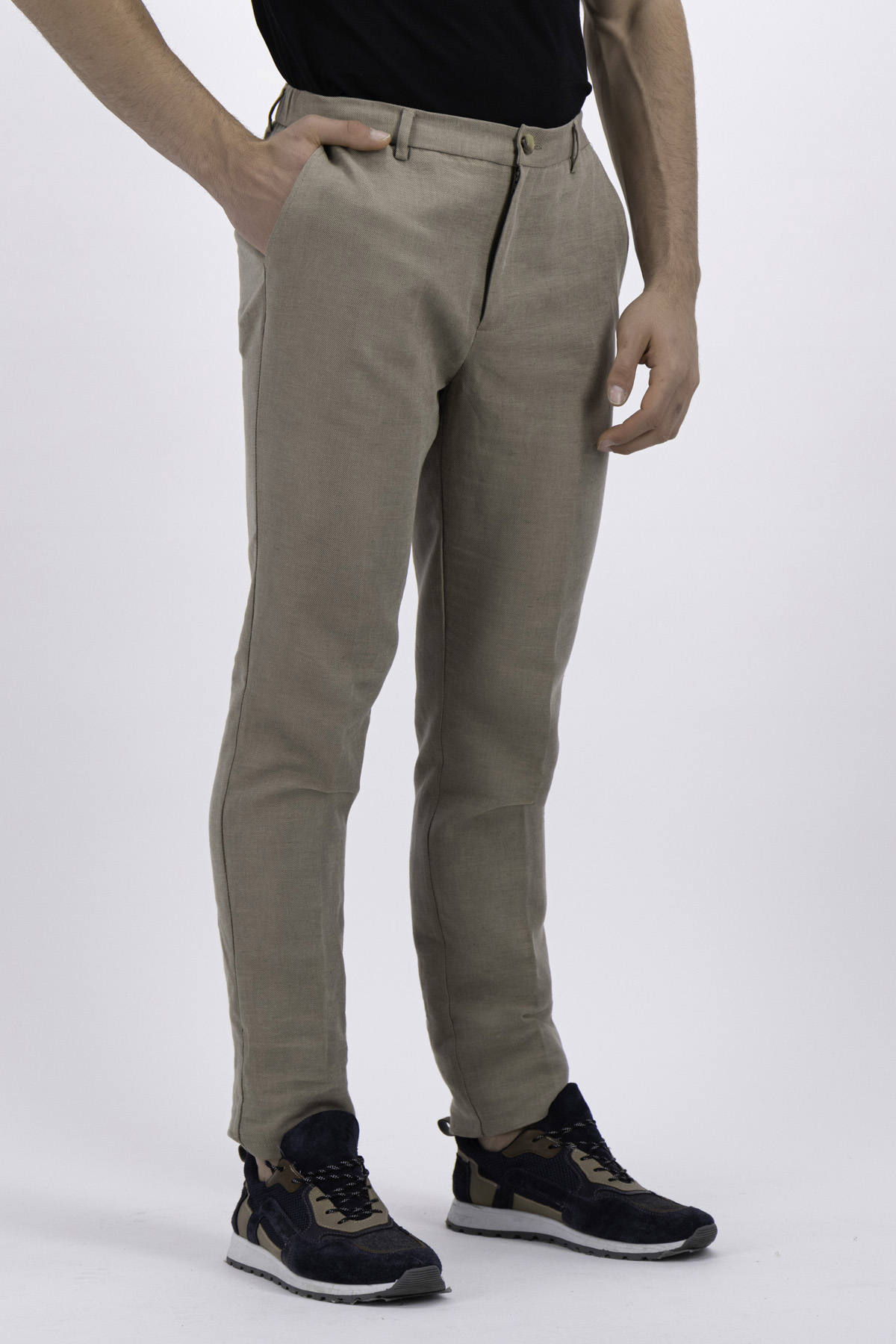 PANTALÓN BEIGE SLIM FIT LMENTAL image number null