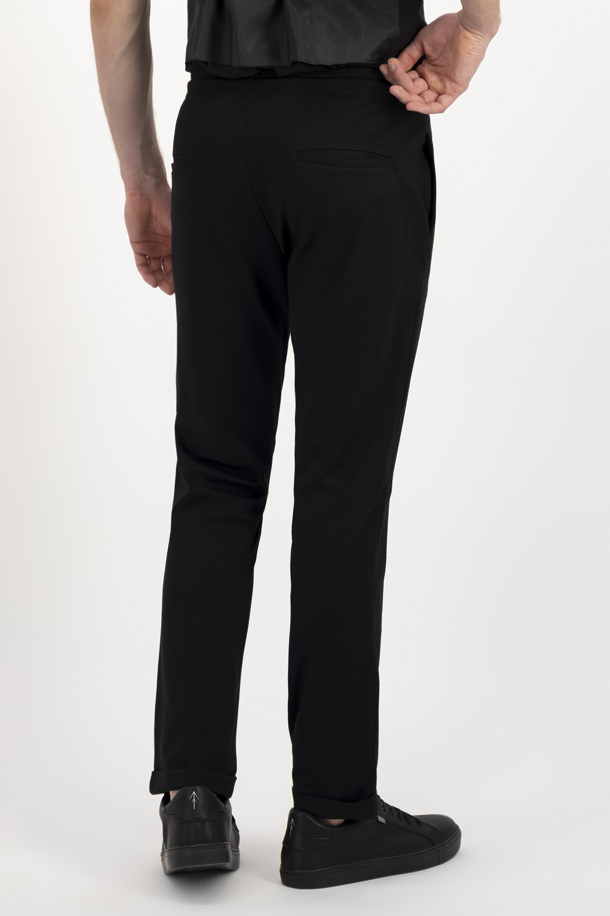 PANTALÓN TIPO JOGGER SLIM FIT LMENTAL image number null